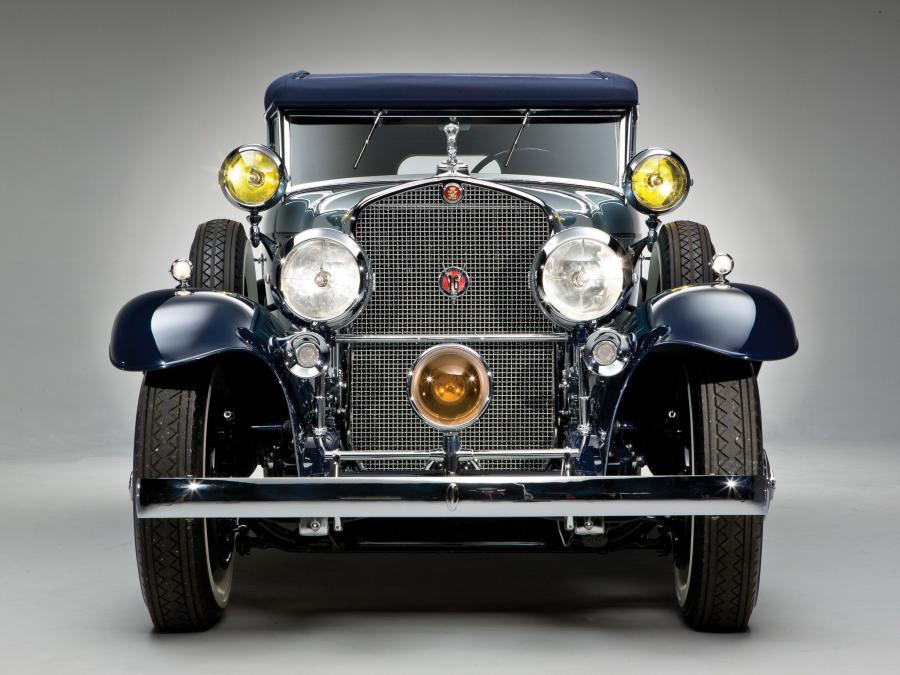  Cadillac Sixteen V16 Convertible Sedan by Saoutchik 1930 года  (фото 10 из 12)